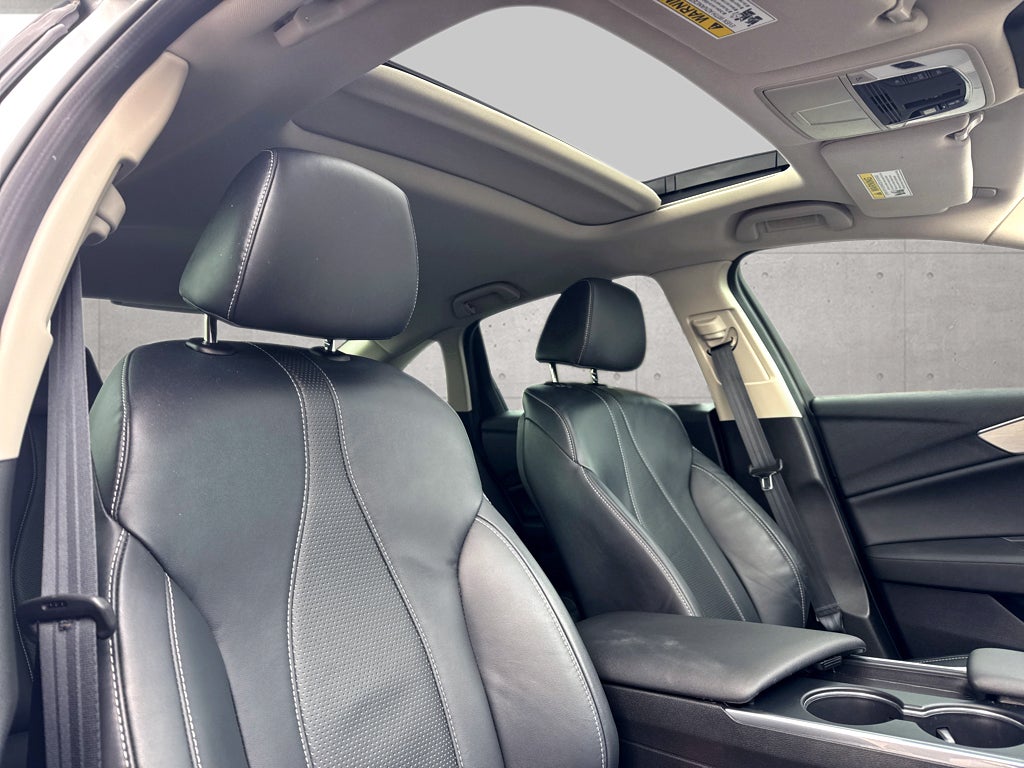 2022 Acura TLX w/Technology Package