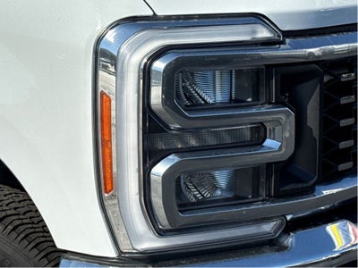 2023 Ford F-350 LARIAT