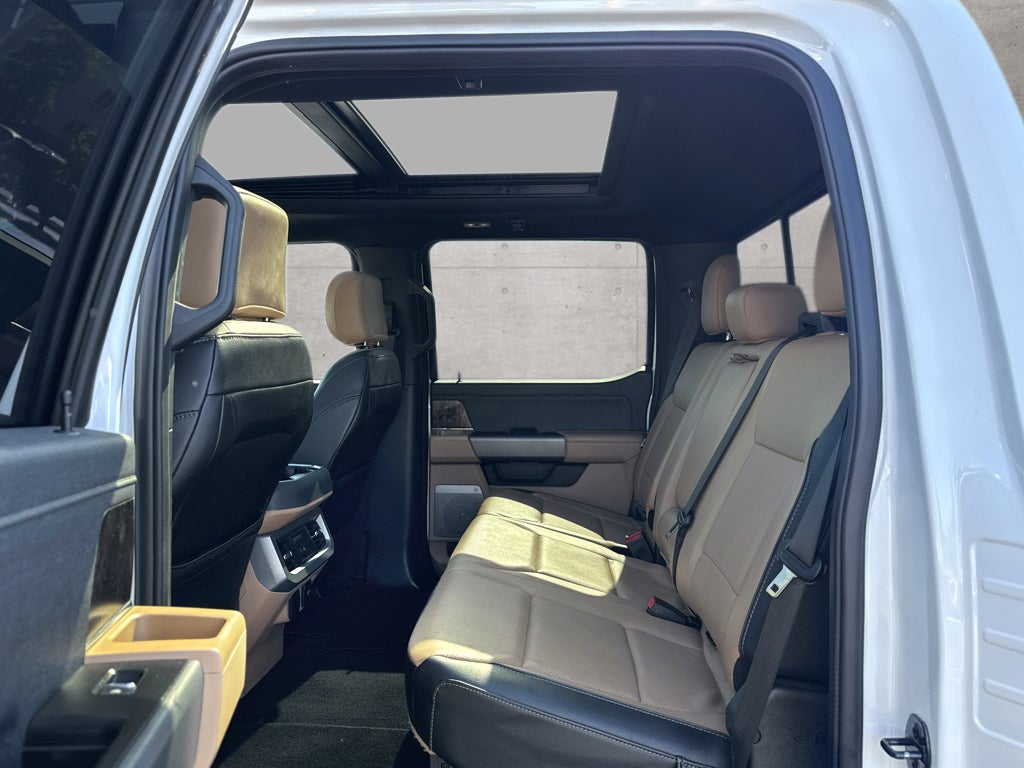 2023 Ford F-350 LARIAT