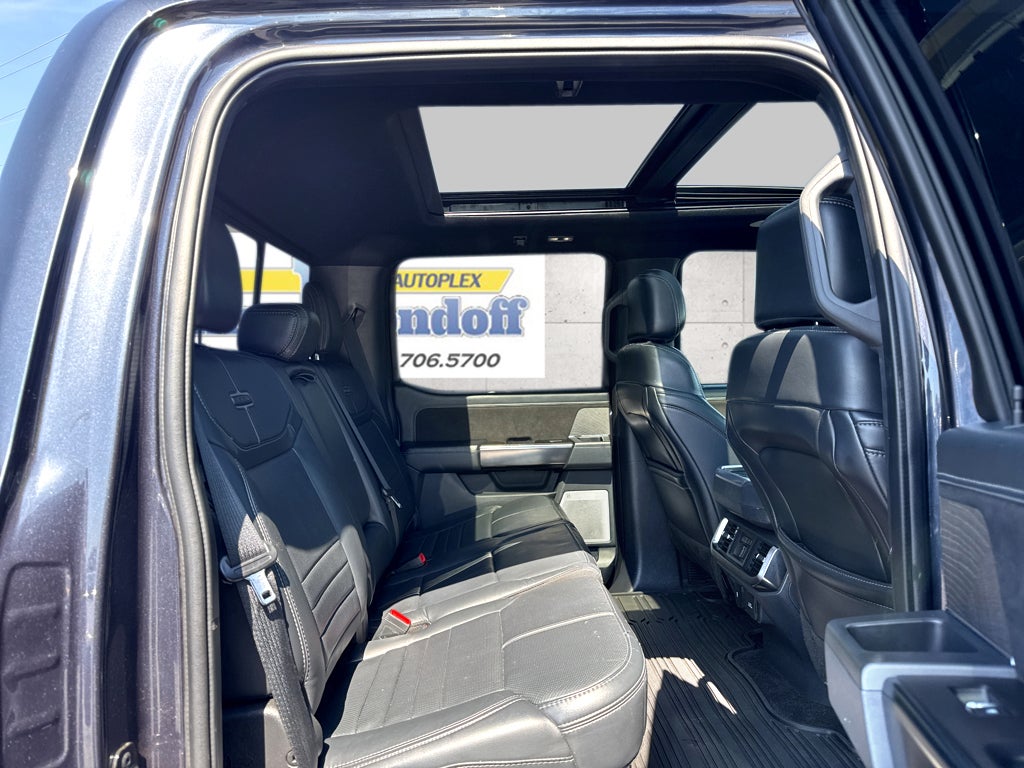 2022 Ford F-150 Platinum