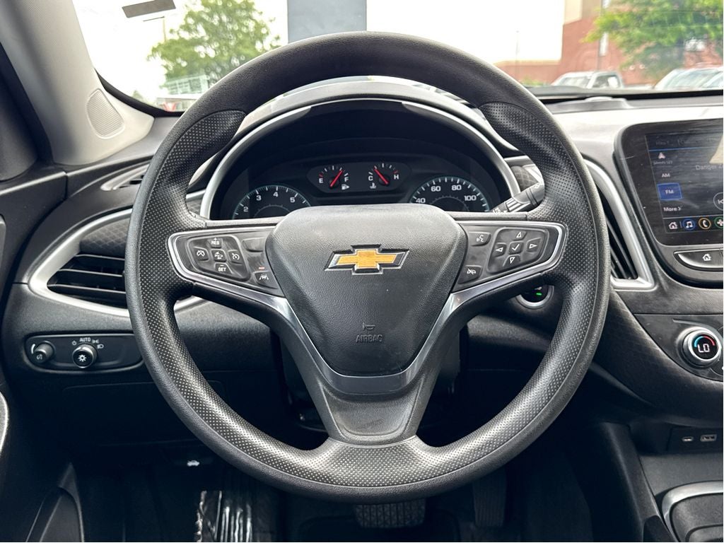 2025 Chevrolet Malibu LT