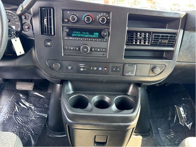 2025 Chevrolet Express LT