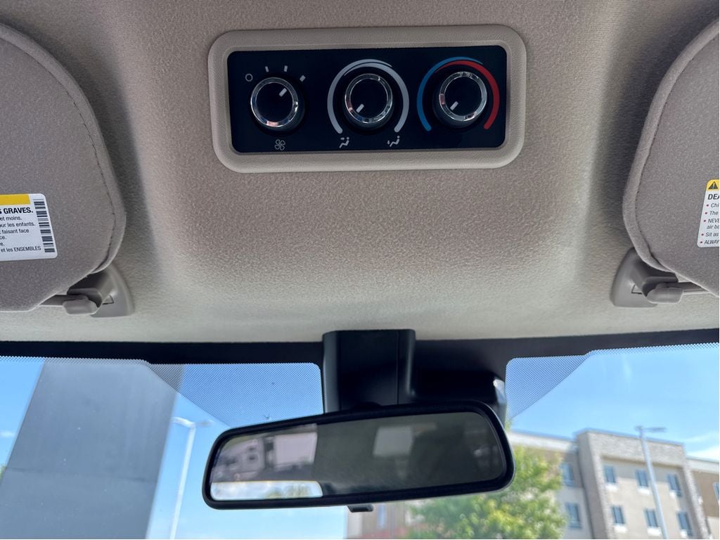2025 Chevrolet Express LT