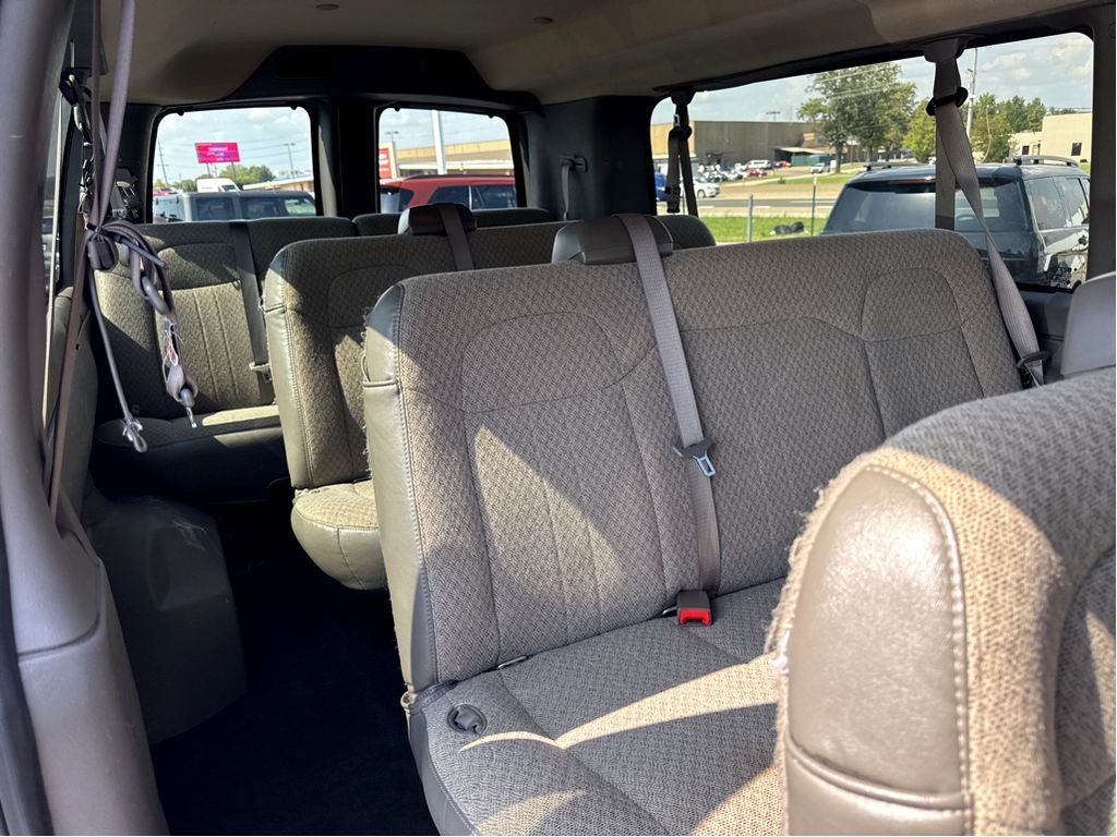 2025 Chevrolet Express LT