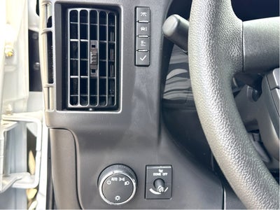 2025 Chevrolet Express LT
