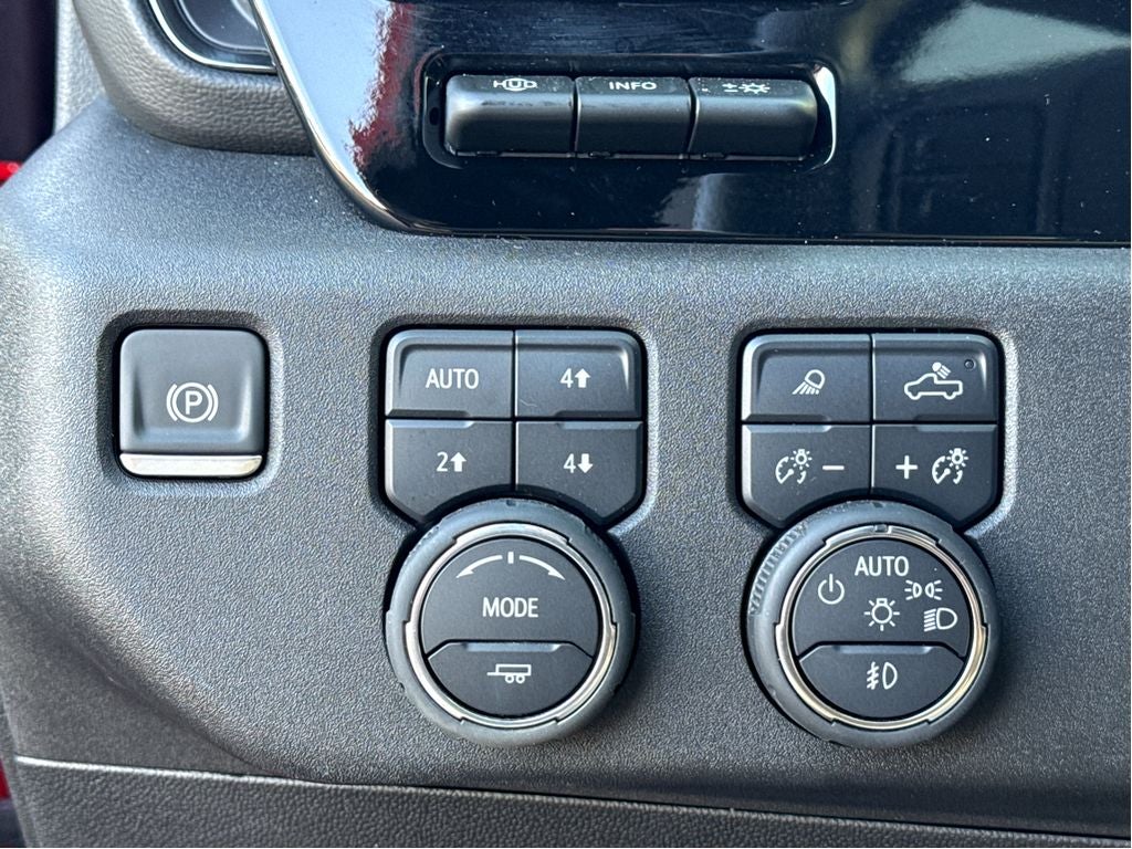 2025 Chevrolet Silverado ZR2