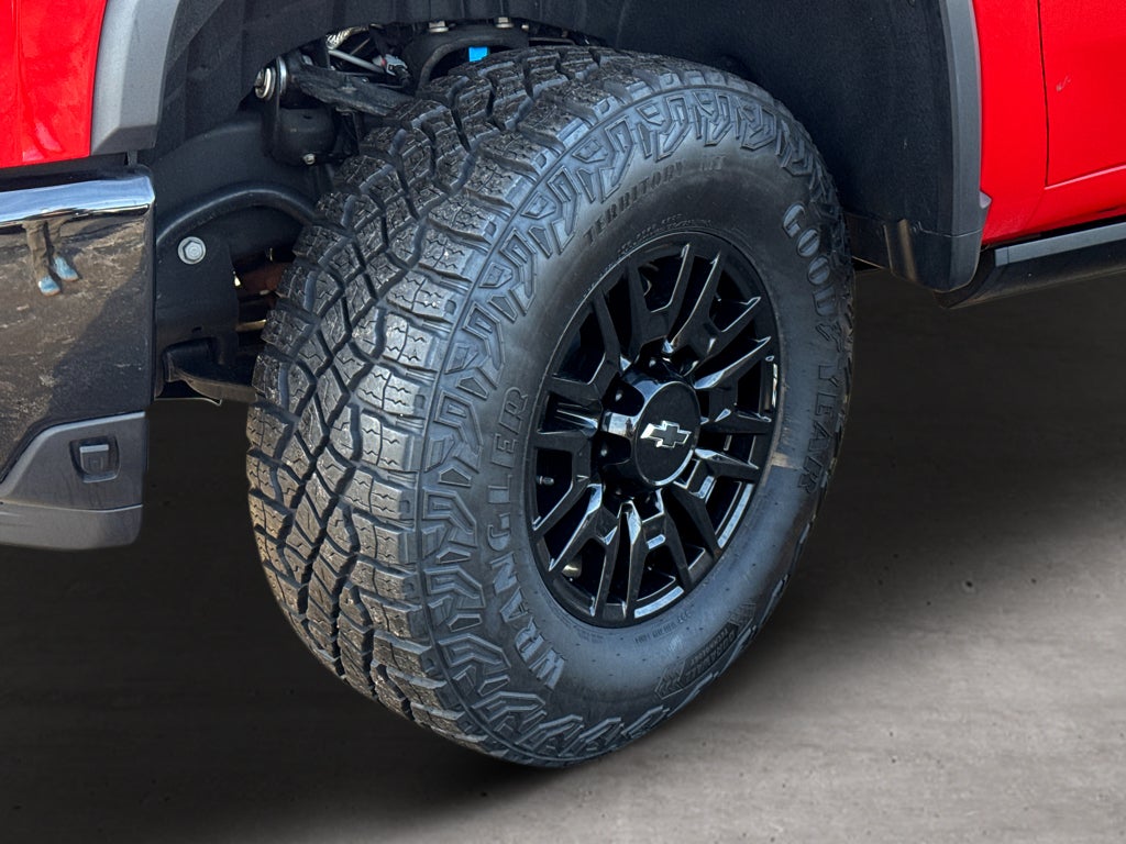 2025 Chevrolet Silverado ZR2