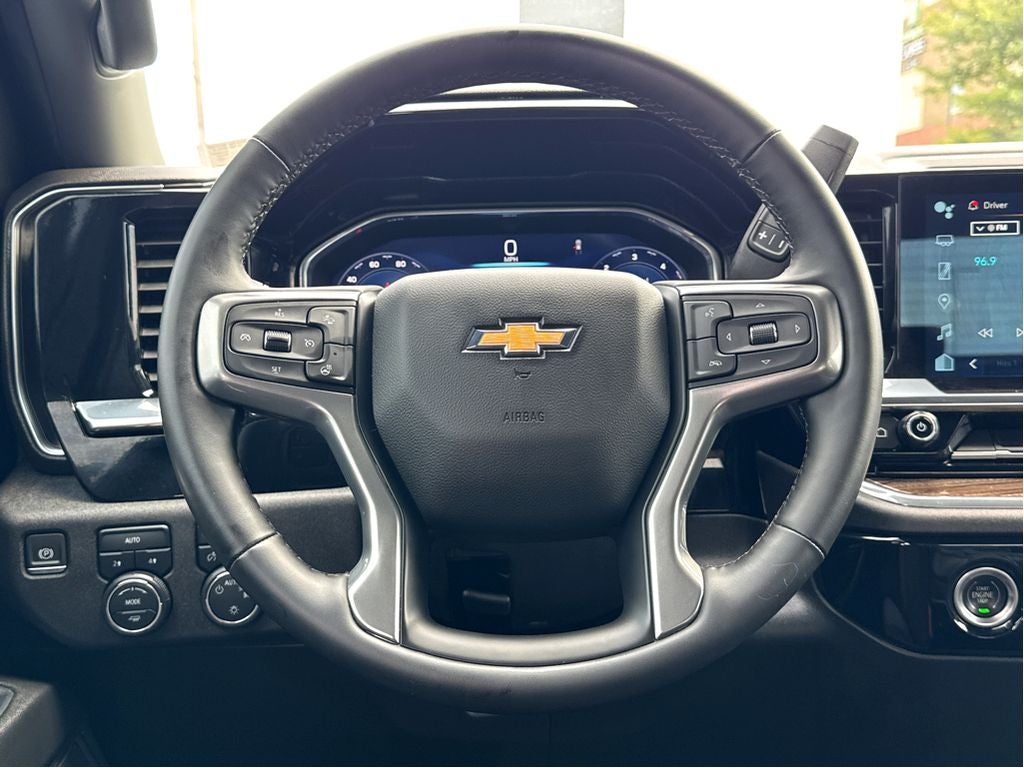2024 Chevrolet Silverado LT