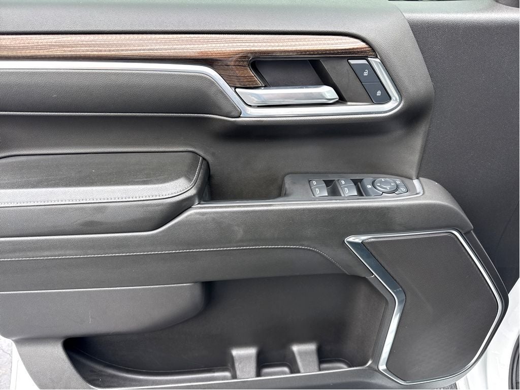 2024 Chevrolet Silverado RST
