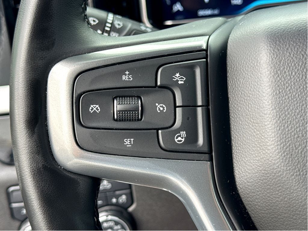 2024 Chevrolet Silverado RST
