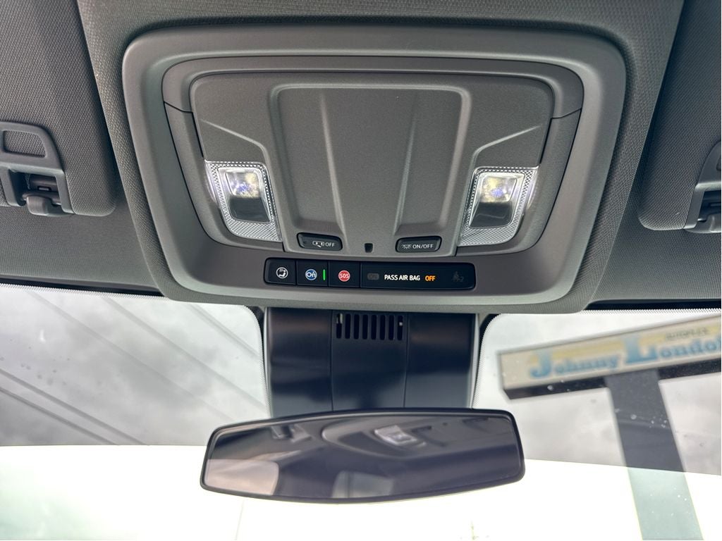 2024 Chevrolet Silverado RST