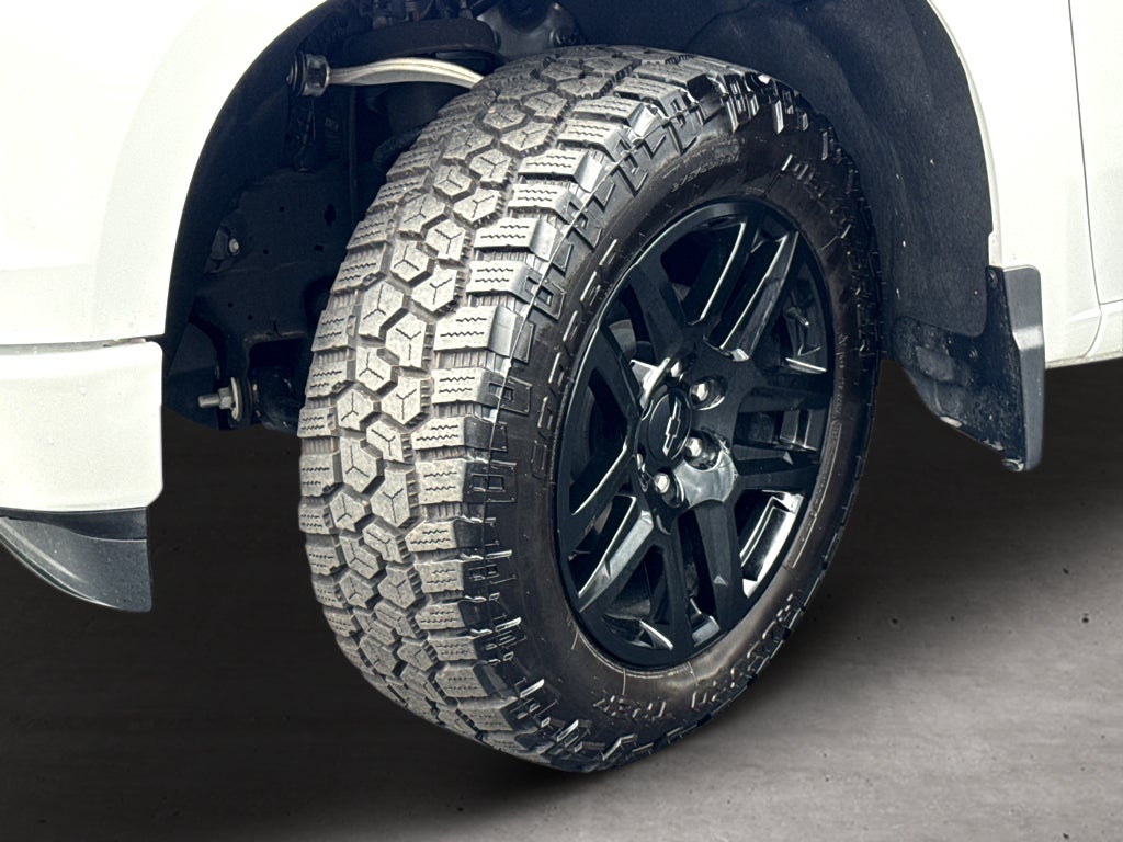 2024 Chevrolet Silverado RST
