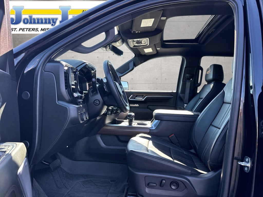 2024 Chevrolet Silverado High Country