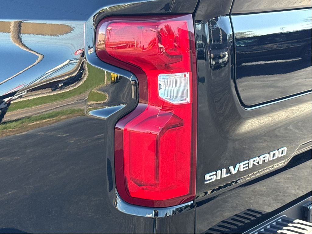 2024 Chevrolet Silverado High Country