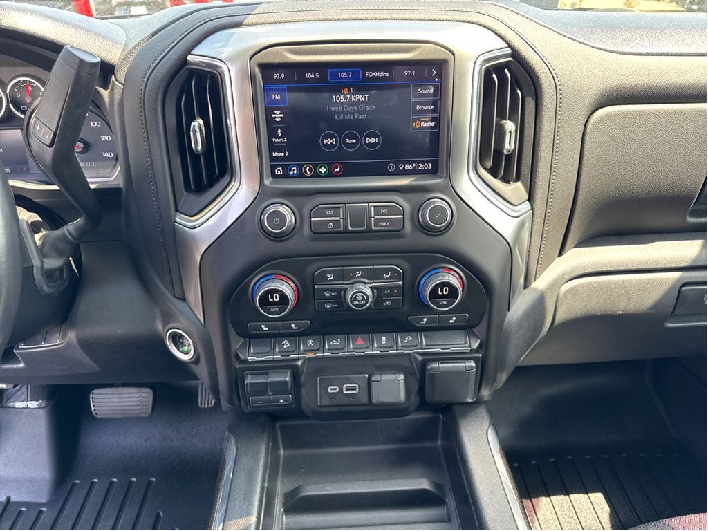 2020 Chevrolet Silverado RST