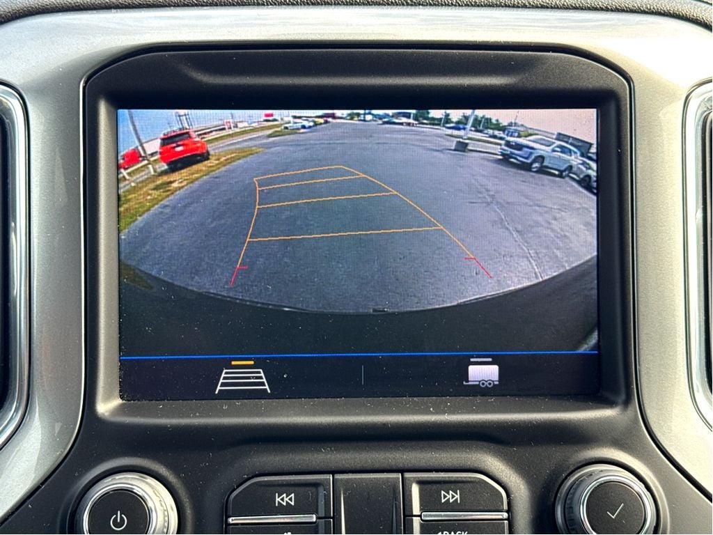 2022 Chevrolet Silverado RST