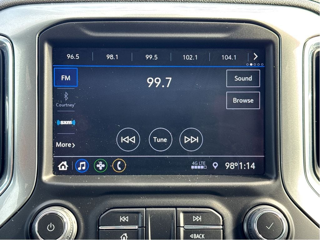 2022 Chevrolet Silverado RST