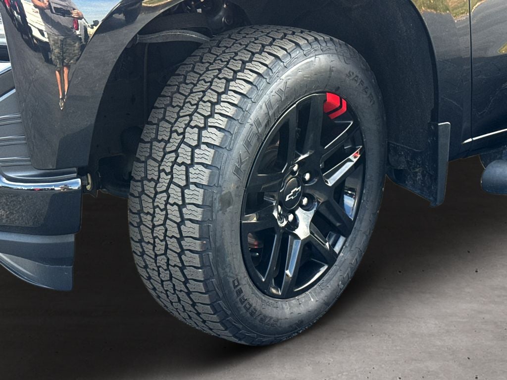 2022 Chevrolet Silverado RST