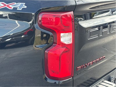 2022 Chevrolet Silverado RST