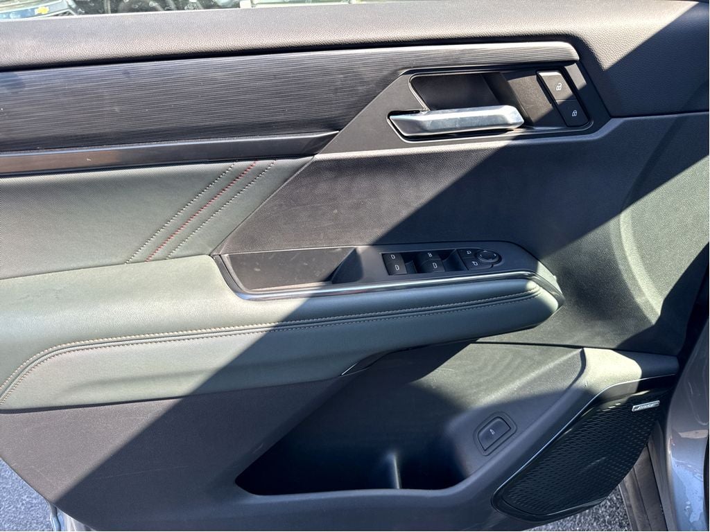 2024 GMC Acadia AWD AT4