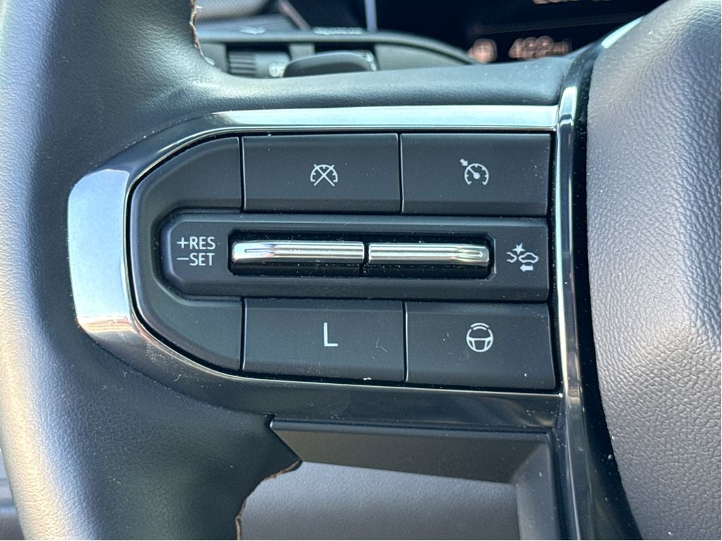 2024 GMC Acadia AWD AT4