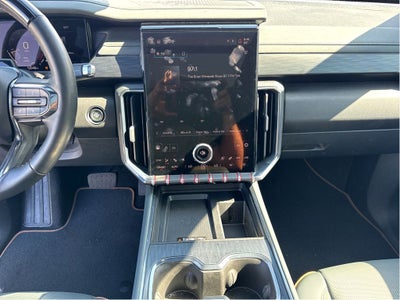 2024 GMC Acadia AWD AT4