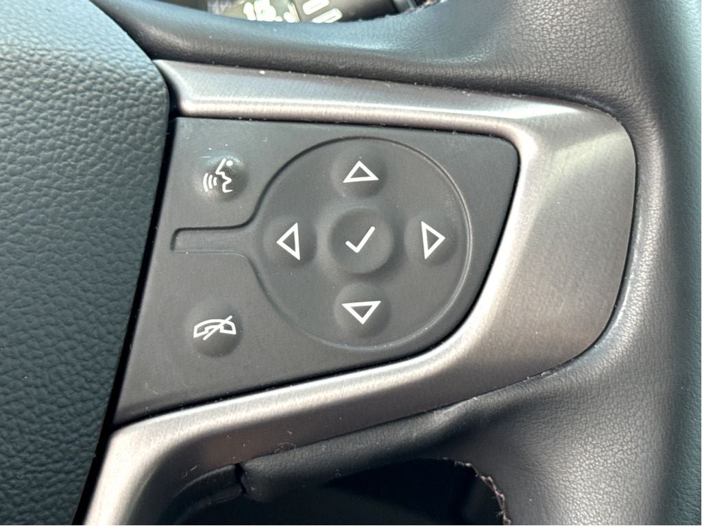2023 GMC Acadia AT4 - Photo 17