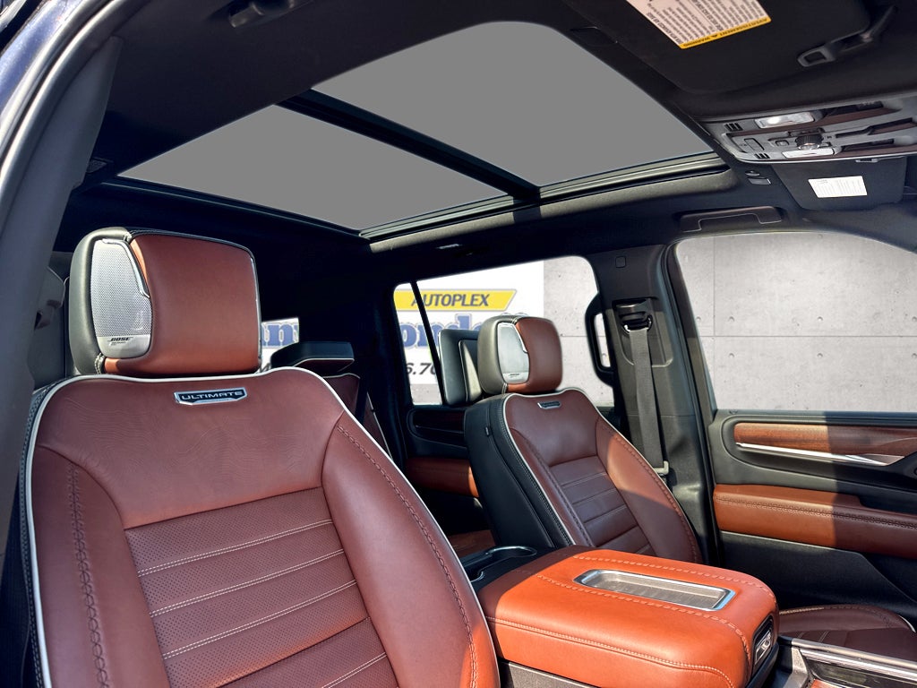 2023 GMC Yukon XL Denali Ultimate