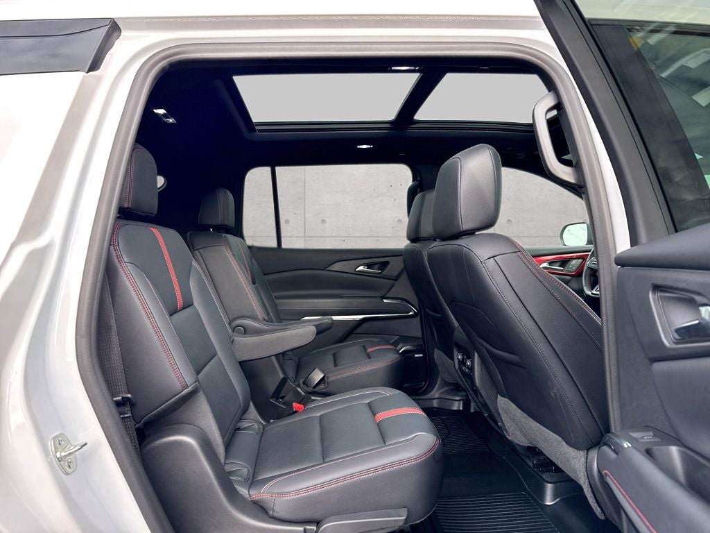 2024 Chevrolet Traverse AWD RS