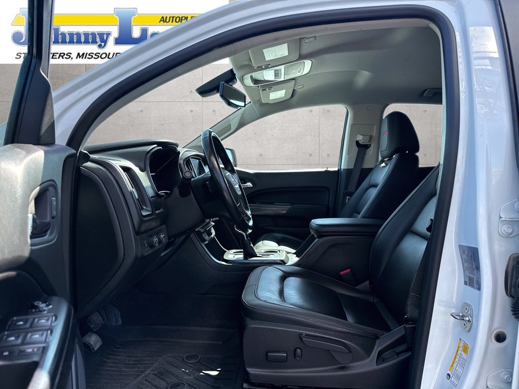 2022 GMC Canyon 4WD AT4 w/Leather