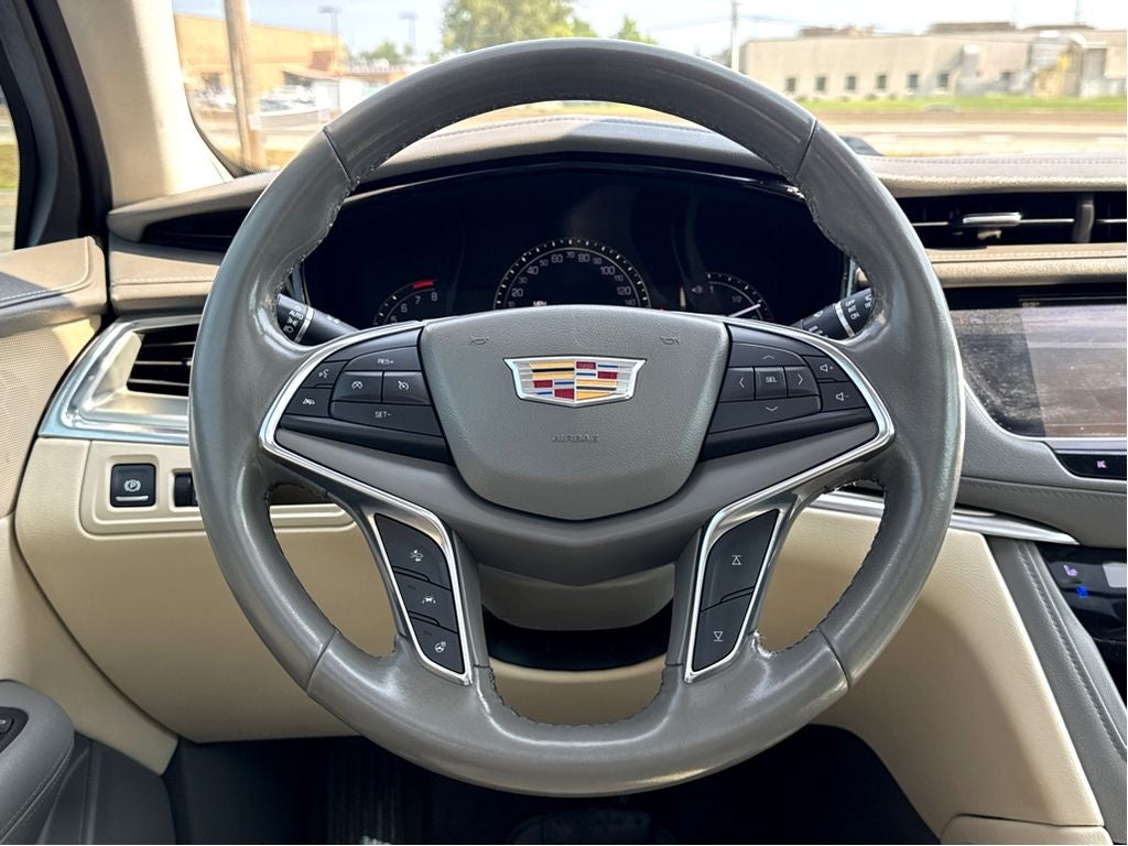 2018 Cadillac XT5 Premium Luxury FWD