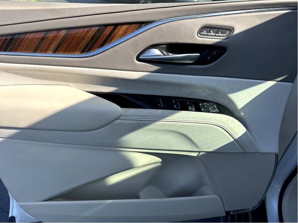 2024 Cadillac Escalade 4WD Sport Platinum