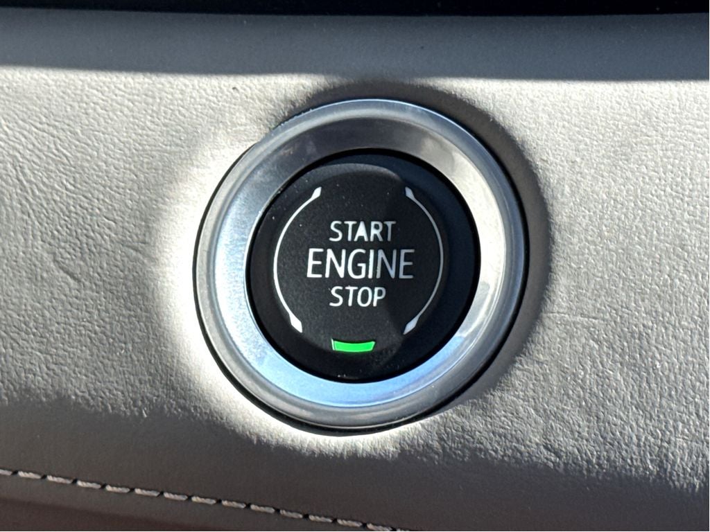 2024 Cadillac Escalade 4WD Sport Platinum