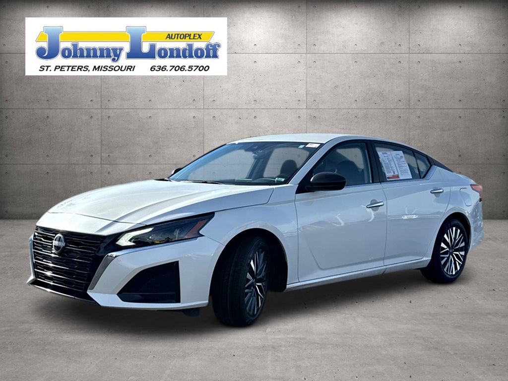 2025 Nissan Altima SV