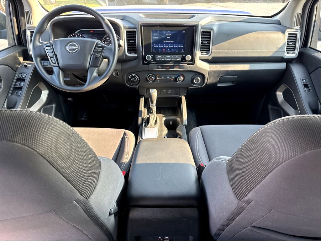 2024 Nissan Frontier SV