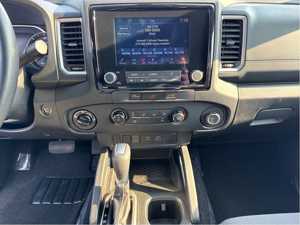 2024 Nissan Frontier SV