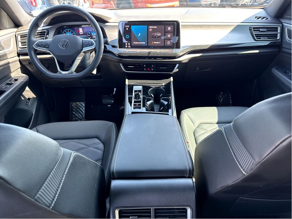 2024 Volkswagen Atlas Cross Sport 2.0T SE w/Technology