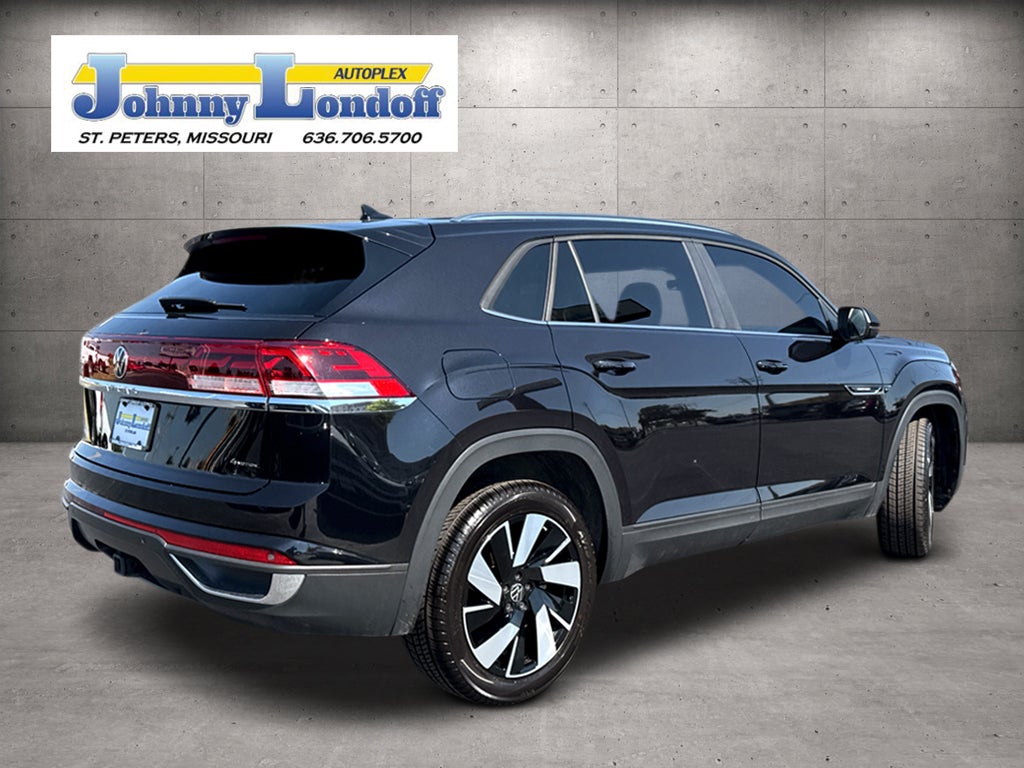 2024 Volkswagen Atlas Cross Sport 2.0T SE w/Technology