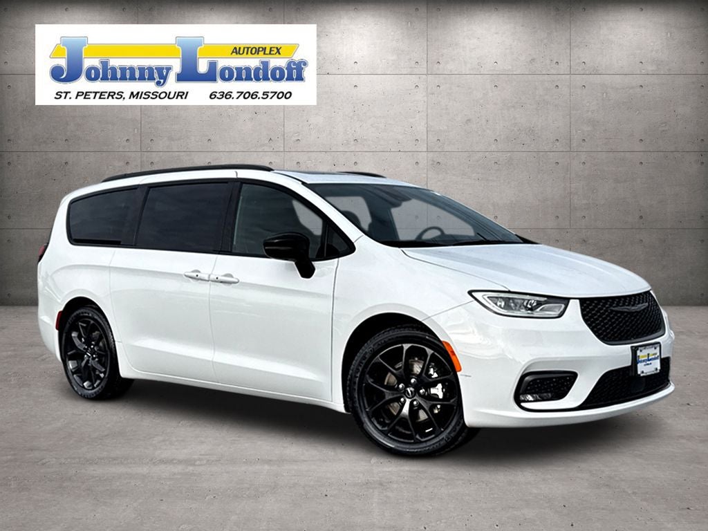 2025 Chrysler Pacifica Limited