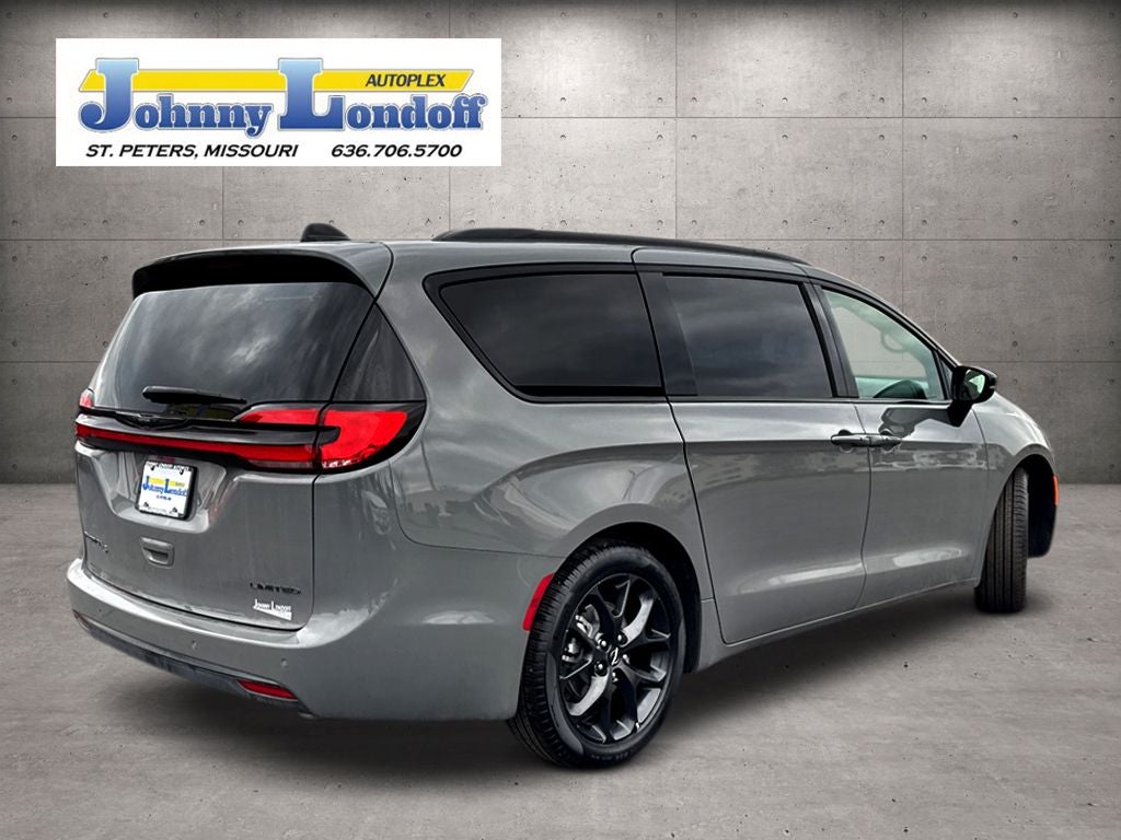 2025 Chrysler Pacifica Limited