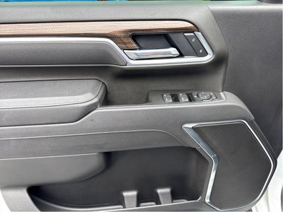 2025 Chevrolet Silverado LT