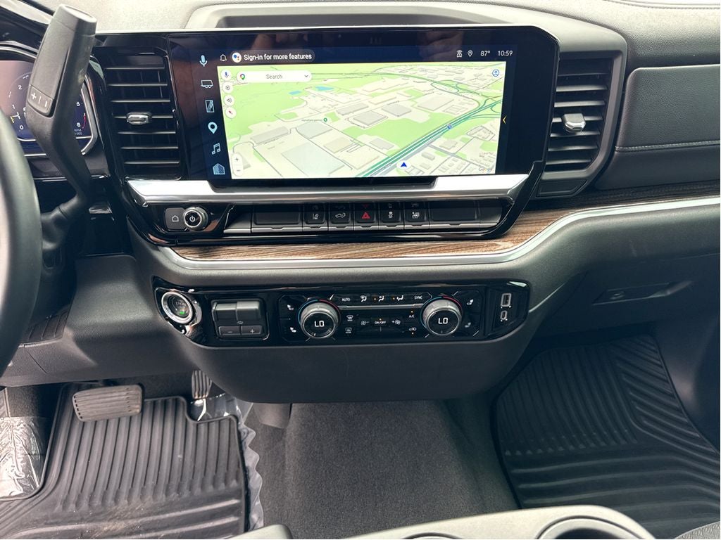2025 Chevrolet Silverado LT