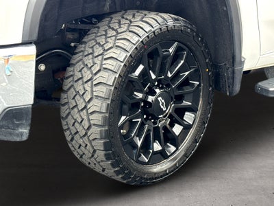 2025 Chevrolet Silverado LT