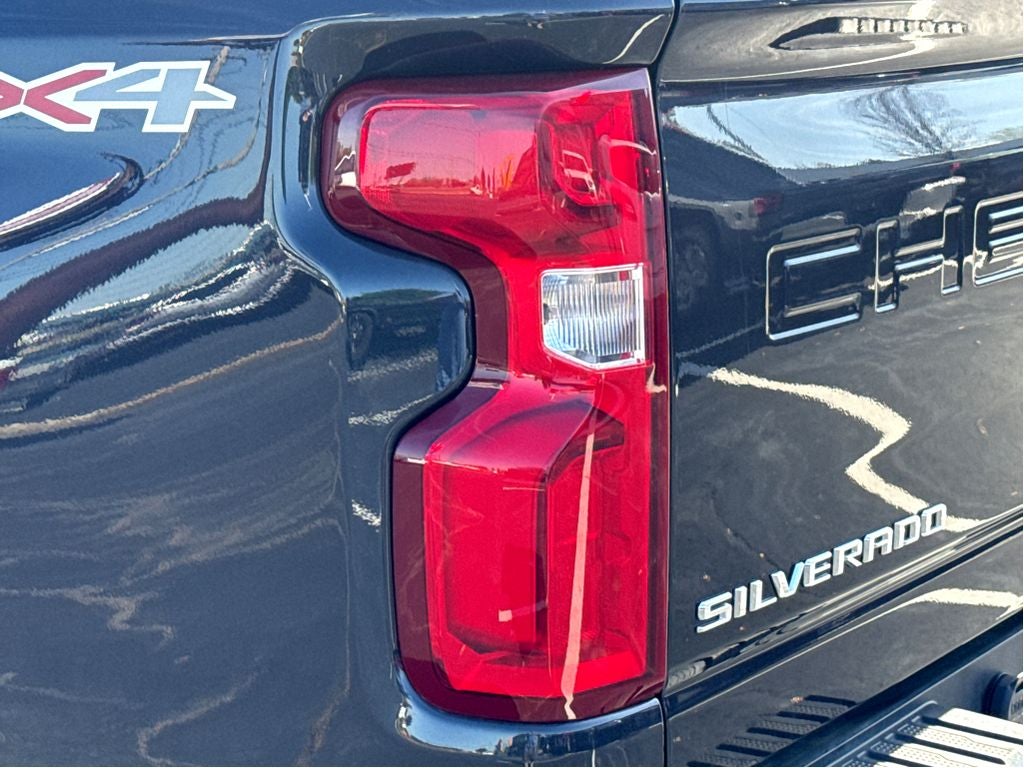 2024 Chevrolet Silverado LTZ