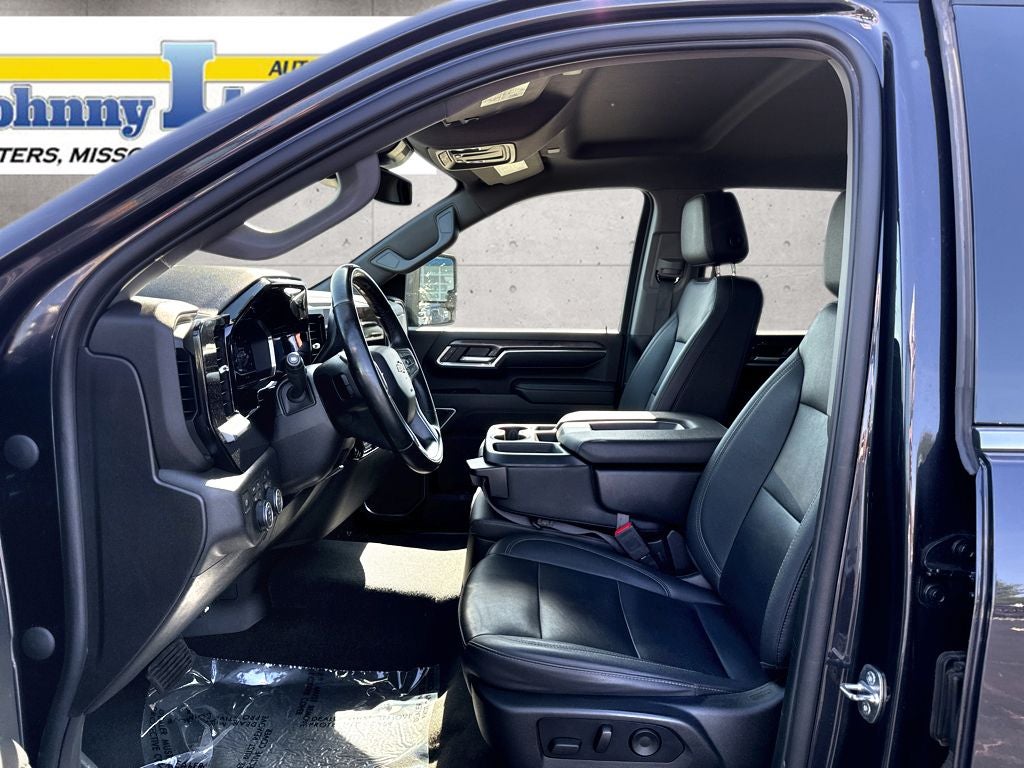 2024 Chevrolet Silverado LTZ