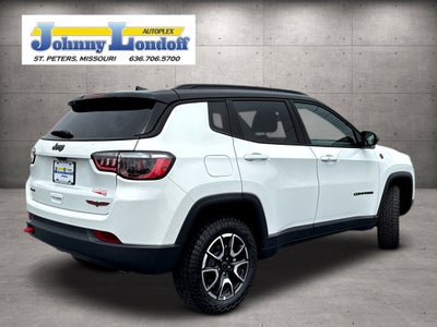 2025 Jeep Compass Trailhawk