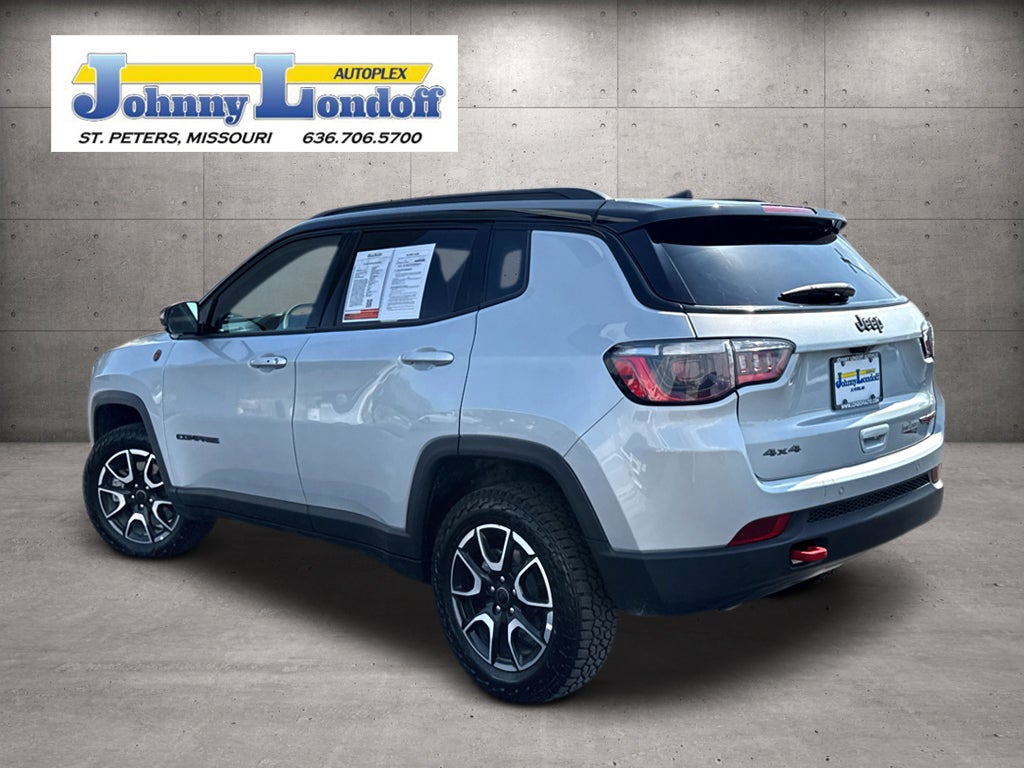 2025 Jeep Compass Trailhawk