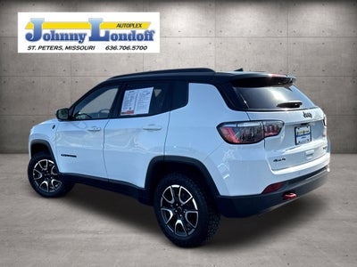 2025 Jeep Compass Trailhawk