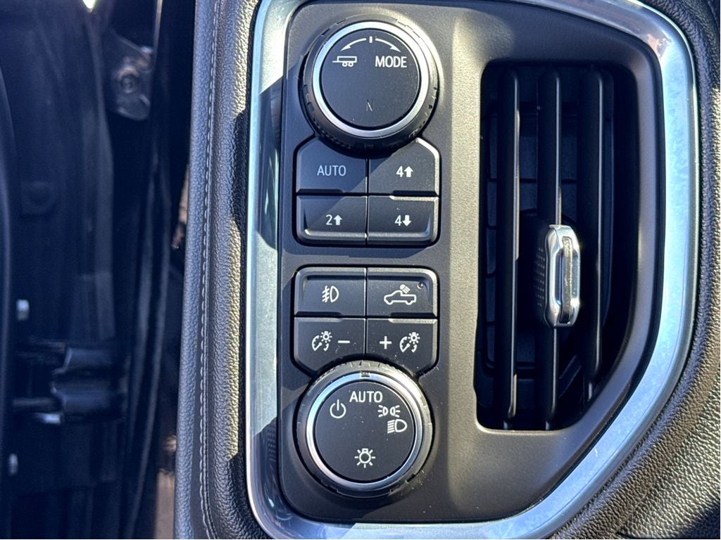 2022 Chevrolet Silverado LT Trail Boss