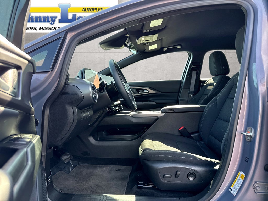 2025 Chevrolet Equinox EV LT1 w/PCY